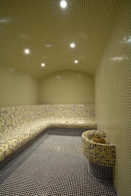 Hotel Chinar Hisarya Buitenkant foto