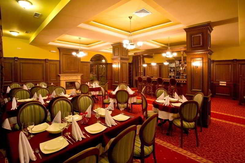 Hotel Chinar Hisarya Buitenkant foto